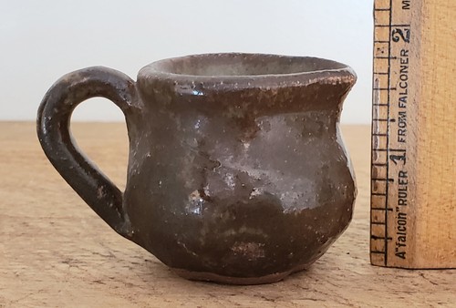 Tiny american redware - tiny,